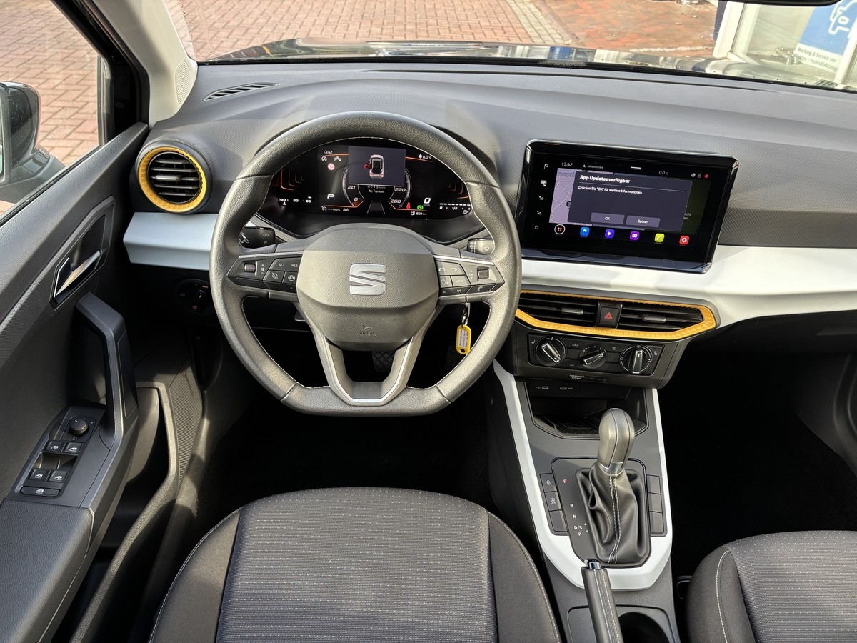 Seat Arona 1.0 TSI Style Autom., Navi,LED-Scheinw. GJR.