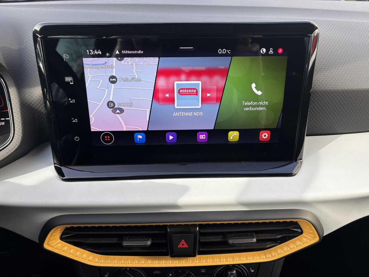 Seat Arona 1.0 TSI Style Autom., Navi,LED-Scheinw. GJR.