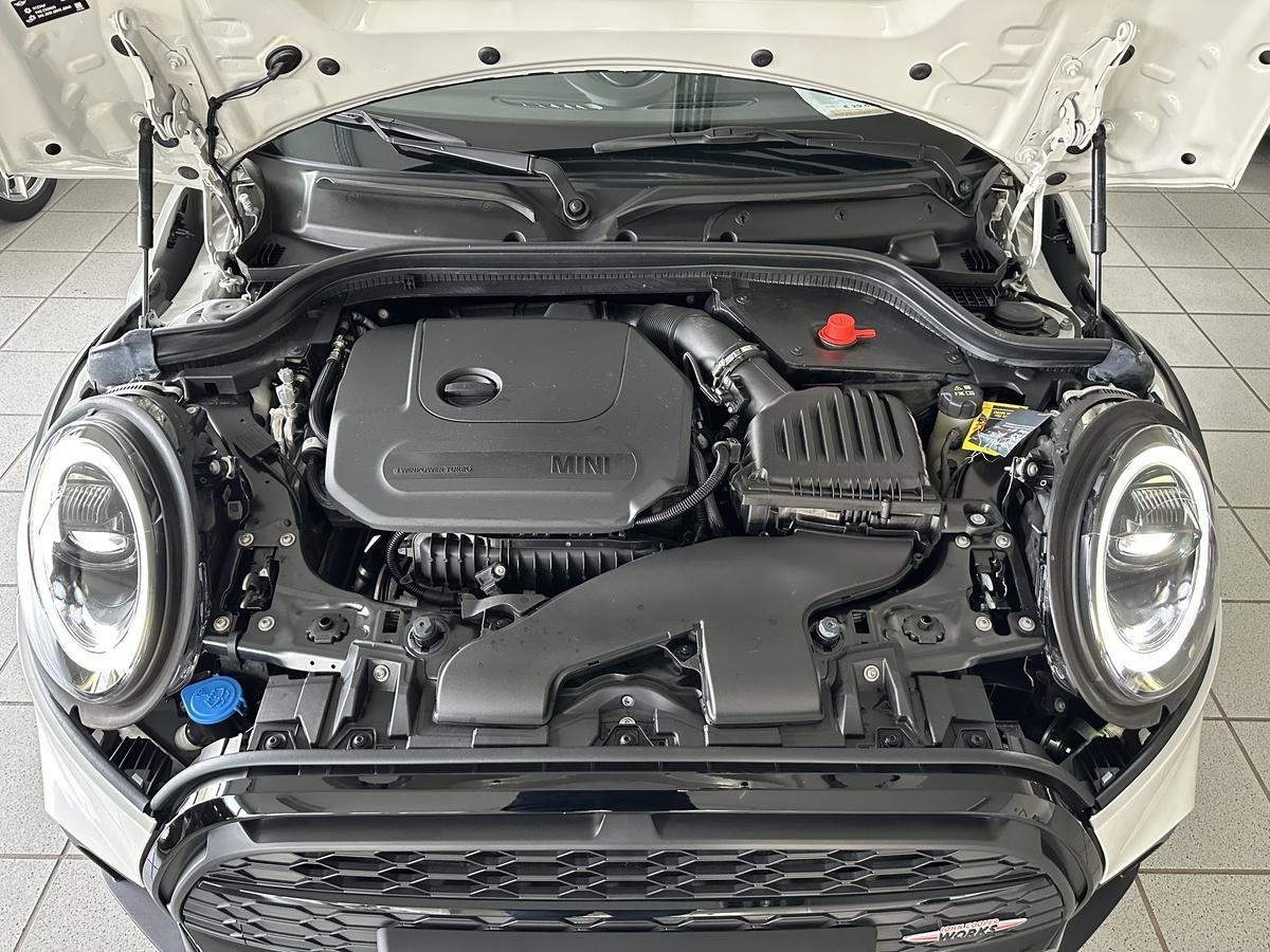 MINI Cooper Cabrio Cooper JCW Trim Navi Sportsitze Sitzhz. LED 