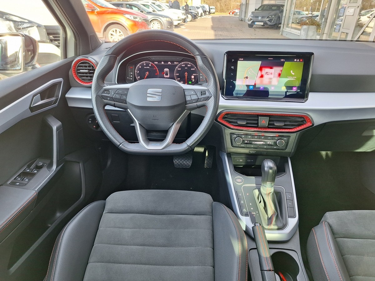 Seat Arona 1.5 TSI FR*AUTOMATIK*ALCANTARA*LED*ACC*KAMERA*CARPLAY*