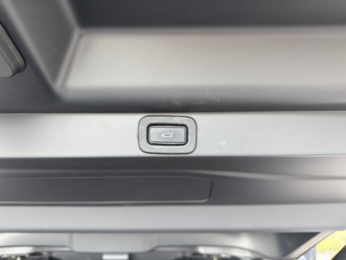 Land Rover Range Rover HSE+VOLL+ACC+LED+Pano+Luftfeder