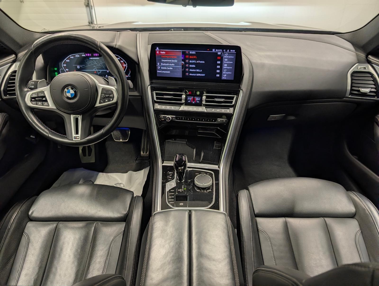BMW M850 i xDrive Laser/Navi/Pano/H.-K./360°/HUD/20LM