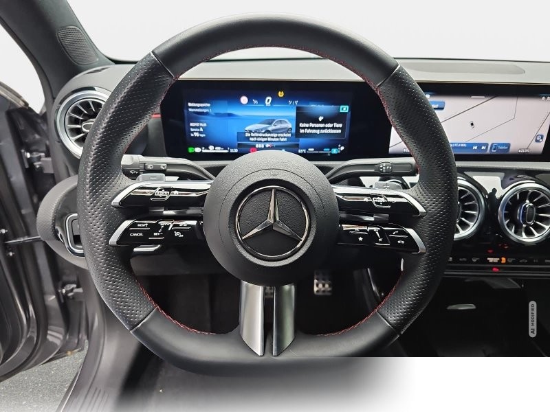 Mercedes-Benz DCT AMG Line Navi LED MBUX Winter Kamera LM18