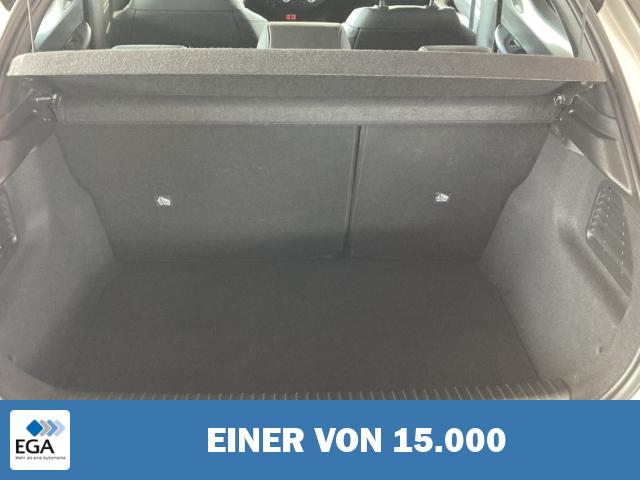 DS Automobiles DS3 Opera AT Shz Navi Kamera PDC v+h Leder