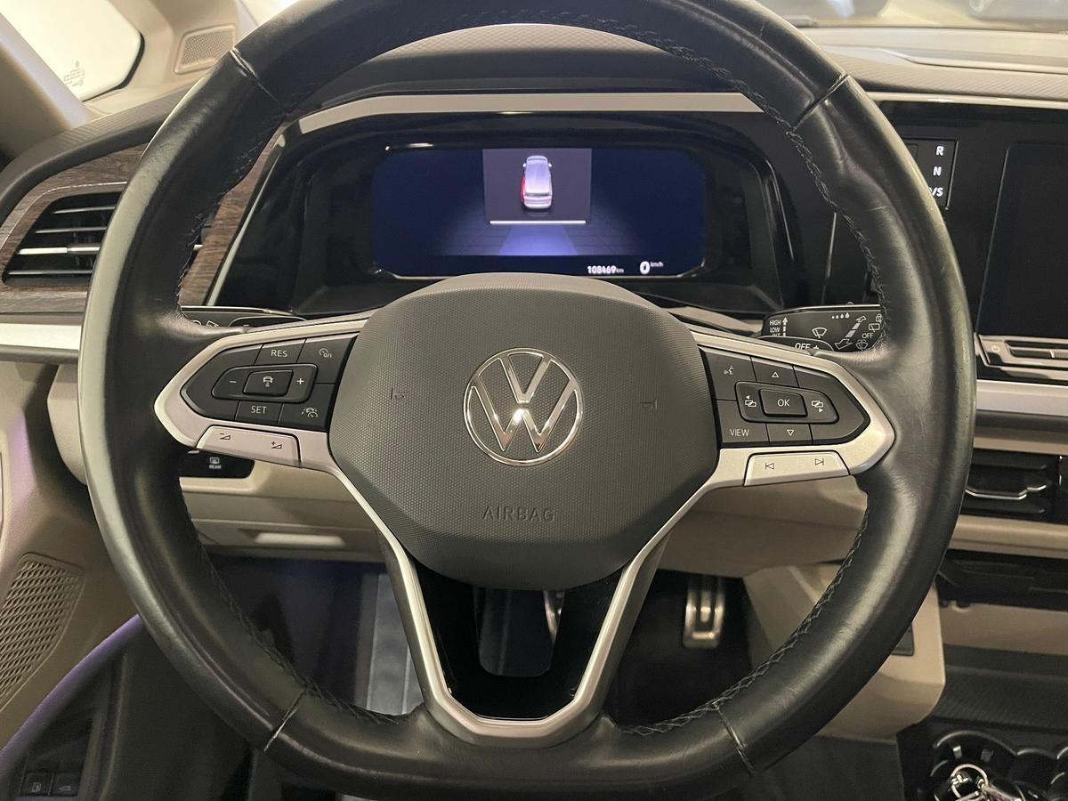 Volkswagen T7 Multivan 1.4TSI Hybrid Matrix HEAD-UP Harmann