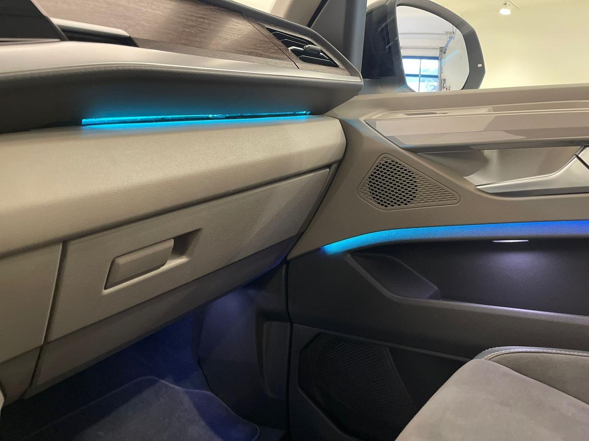 Volkswagen T7 Multivan 1.4TSI Hybrid Matrix HEAD-UP Harmann