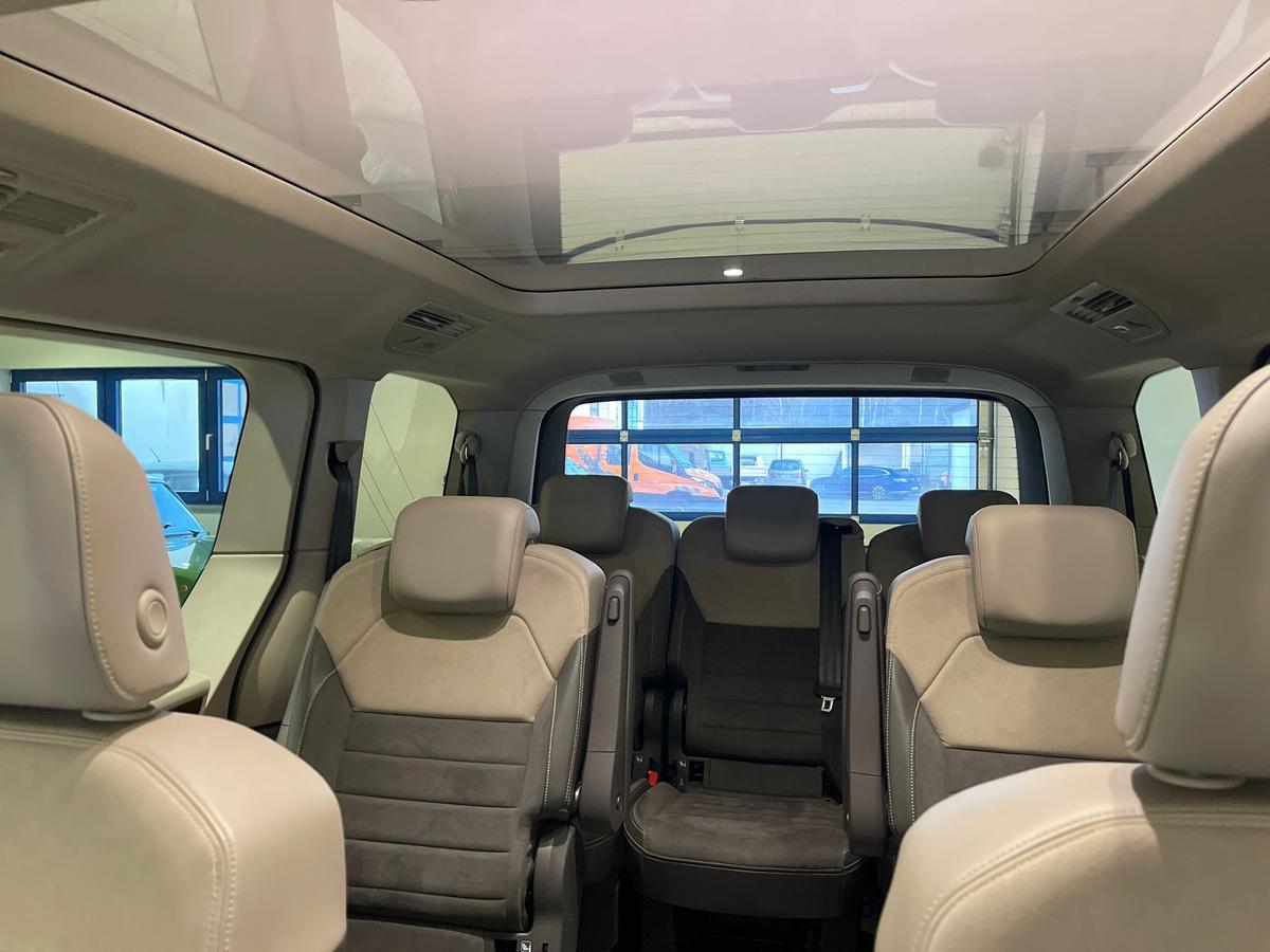 Volkswagen T7 Multivan 1.4TSI Hybrid Matrix HEAD-UP Harmann