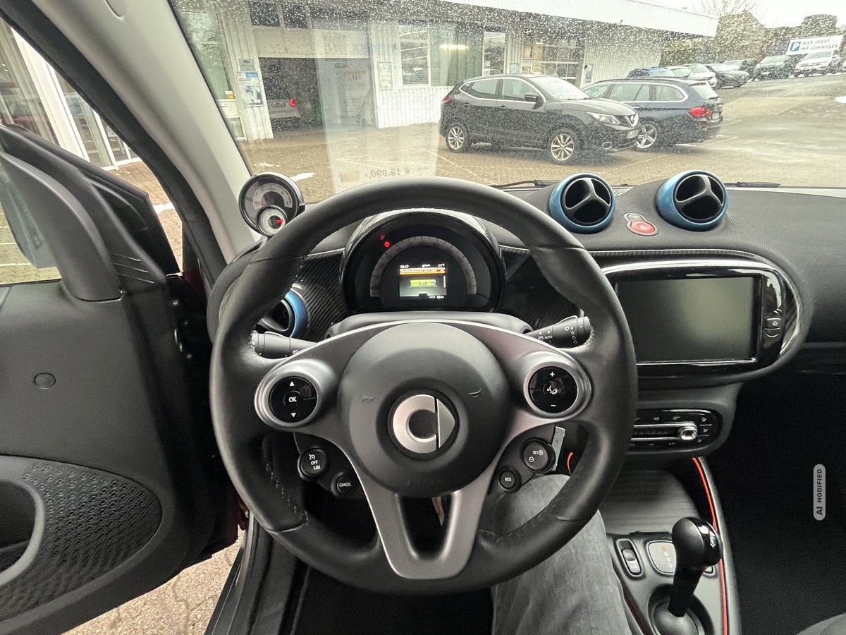 Smart ForTwo EQ cabrio*EXCLUSIVE*22kW*CAM*MEDIA*ALLW*LED*SHZ*