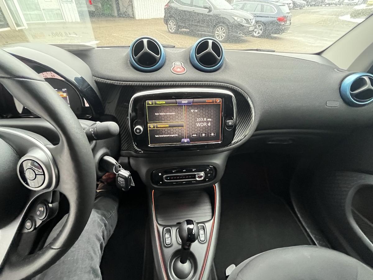 Smart ForTwo EQ cabrio*EXCLUSIVE*22kW*CAM*MEDIA*ALLW*LED*SHZ*