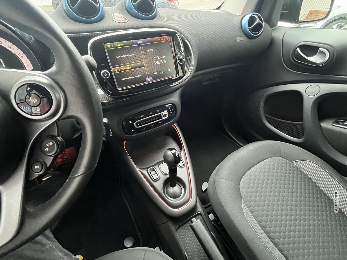 Smart ForTwo EQ cabrio*EXCLUSIVE*22kW*CAM*MEDIA*ALLW*LED*SHZ*