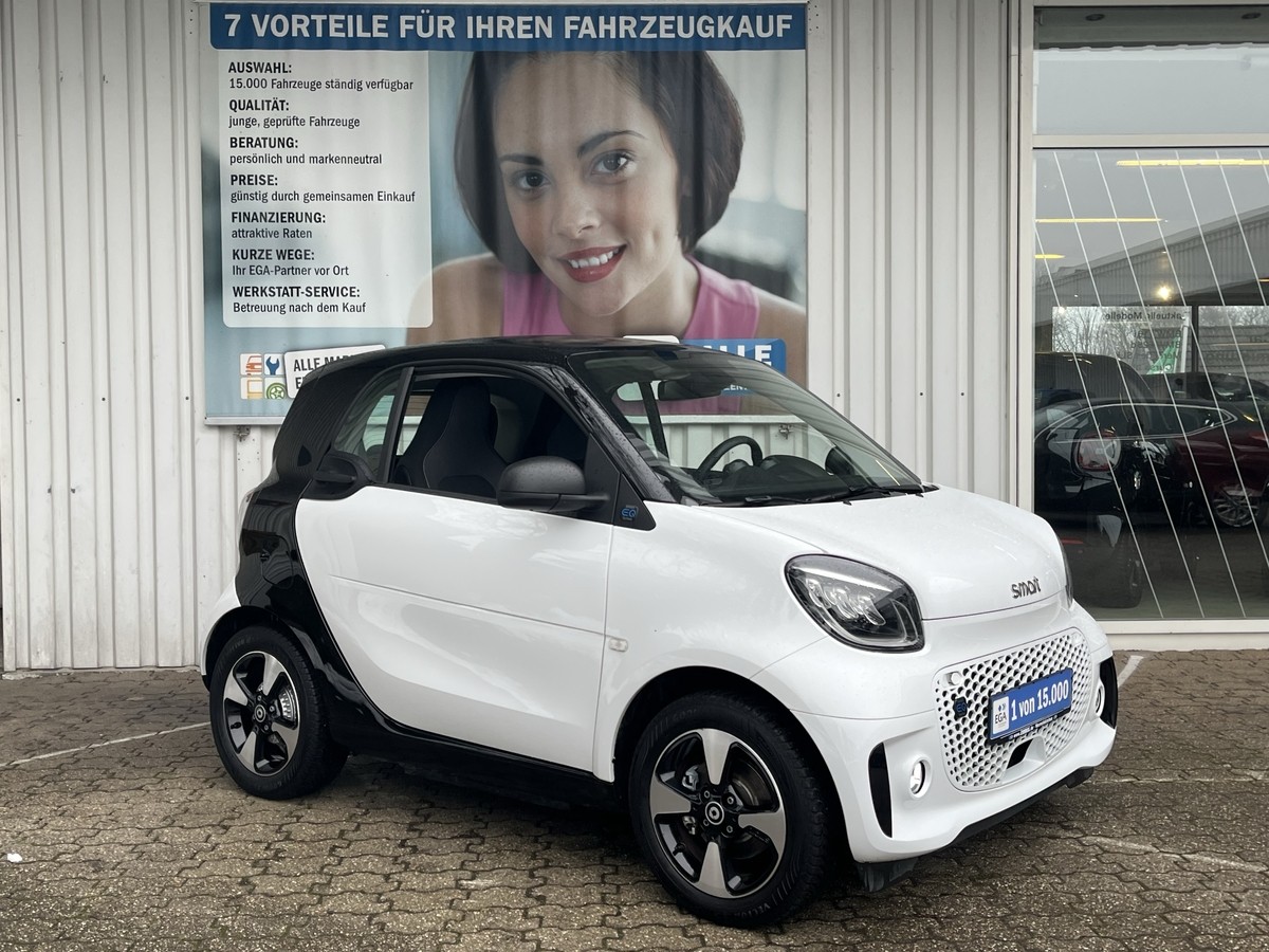 Smart ForTwo EQ Exclusive PANORAMA CAM MEDIA LED PDC SHZ ALU 22KW 