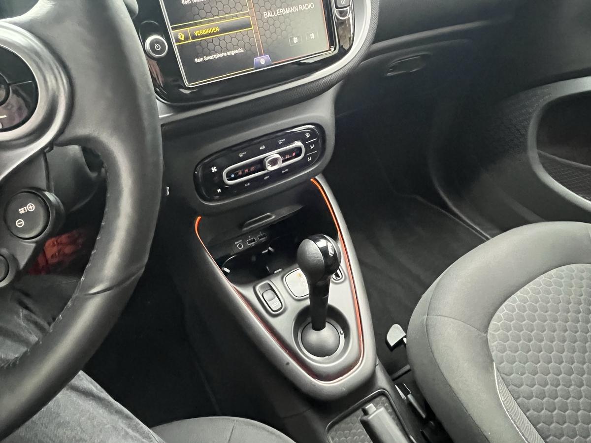 Smart ForTwo EQ Exclusive PANORAMA CAM MEDIA LED PDC SHZ ALU 22KW 