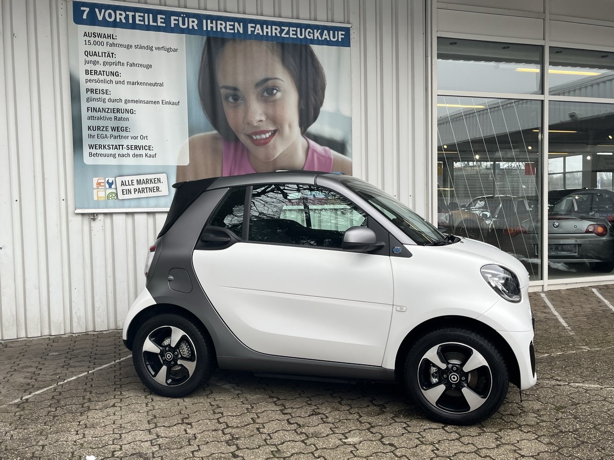 Smart ForTwo EQ cabrio*EXCLUSIVE*JBL*CAM*MEDIA*ALLW*LED*SHZ*