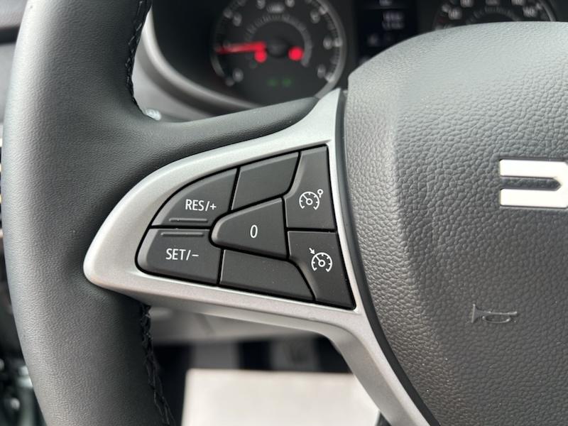 Dacia Jogger TCe 100 ECO-G EXTREME+ LPG*7-SITZER*NAVI*SHZG*R-CAM