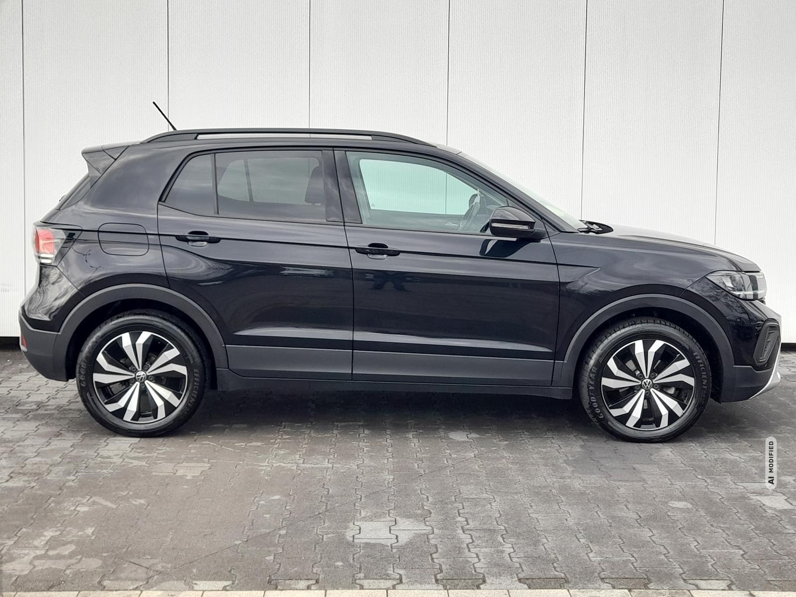 Volkswagen T-Cross 1.0 TSI Life NAVI/APP~SHZ~2xPDC~RFK~LED