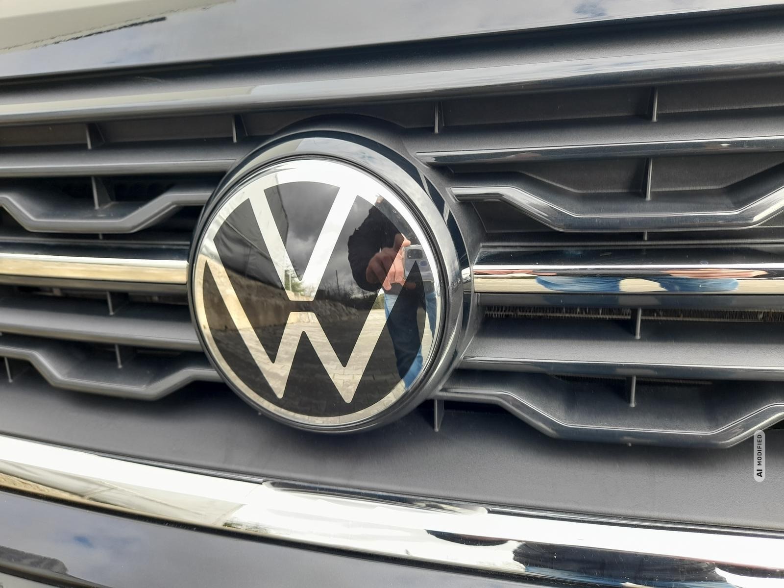 Volkswagen T-Cross 1.0 TSI Life NAVI/APP~SHZ~2xPDC~RFK~LED