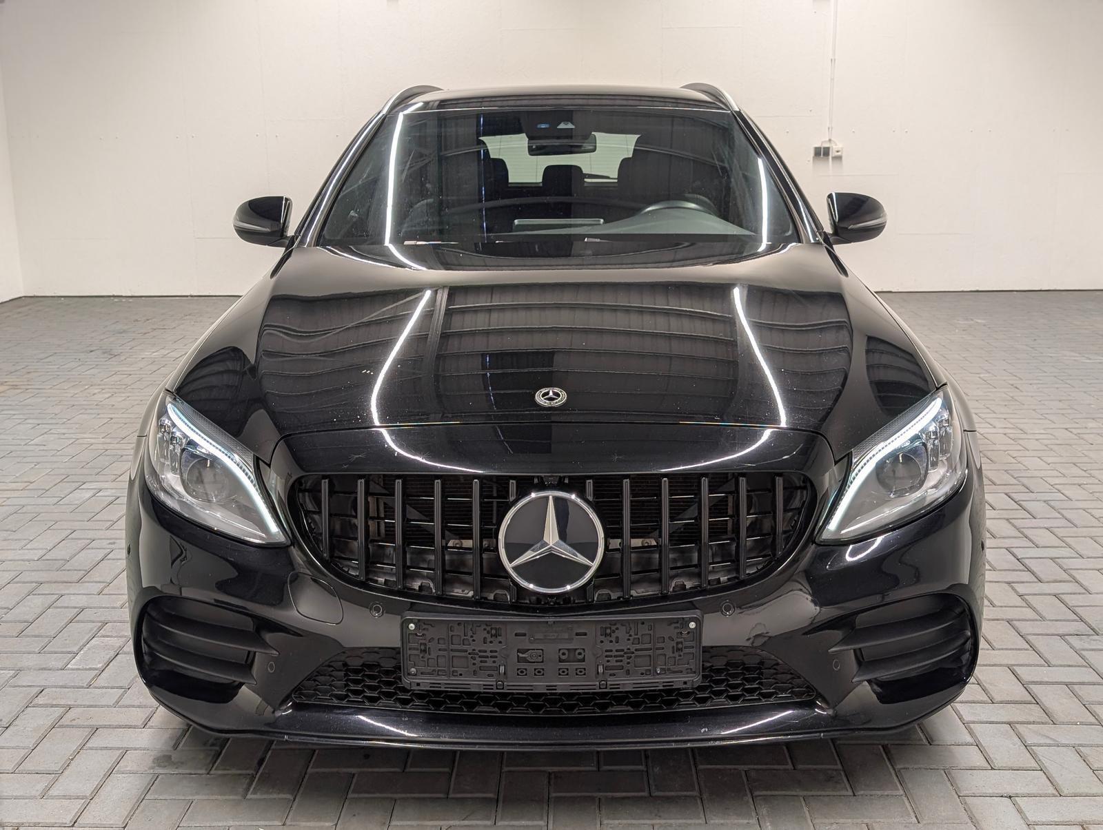 Mercedes-Benz C 200 AMG-Line MultiBeam/Navi/SHZ/Kam/Leder/ACC