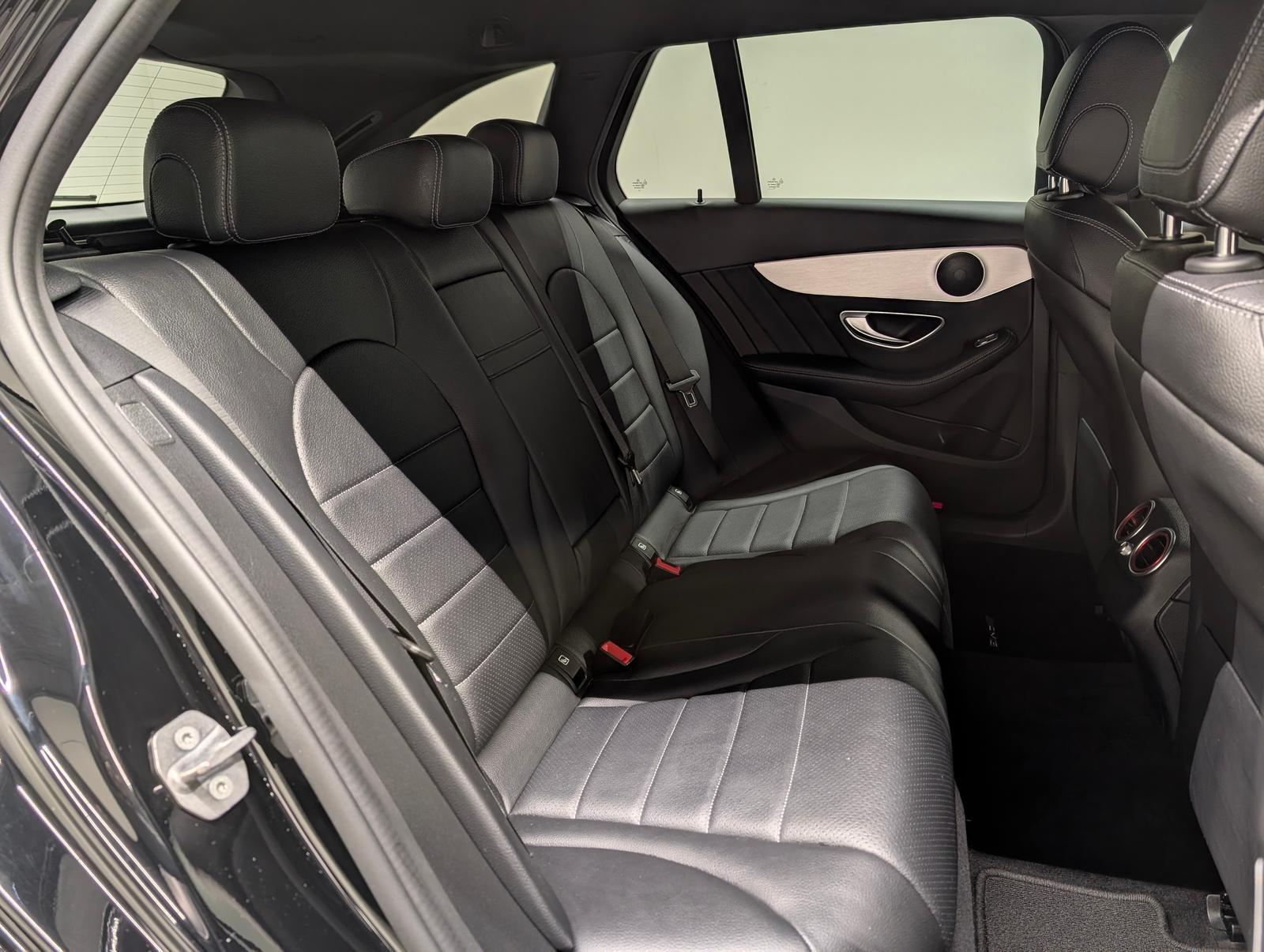 Mercedes-Benz C 200 AMG-Line MultiBeam/Navi/SHZ/Kam/Leder/ACC