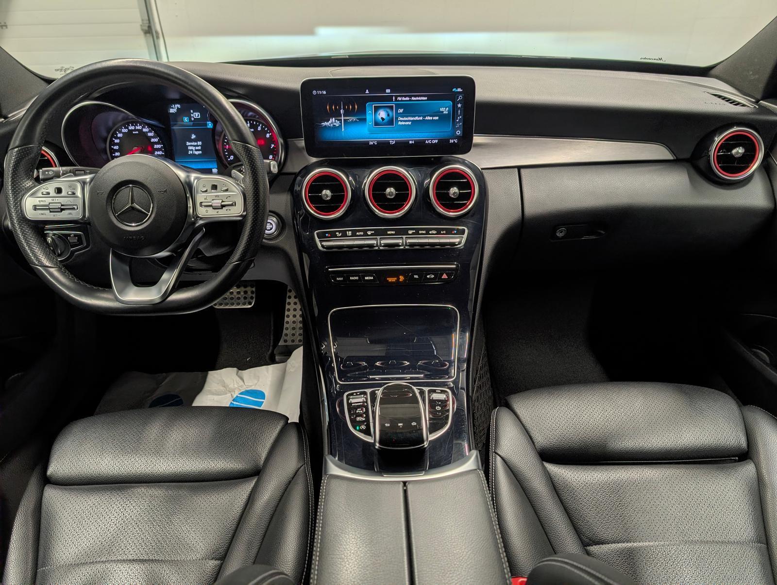 Mercedes-Benz C 200 AMG-Line MultiBeam/Navi/SHZ/Kam/Leder/ACC