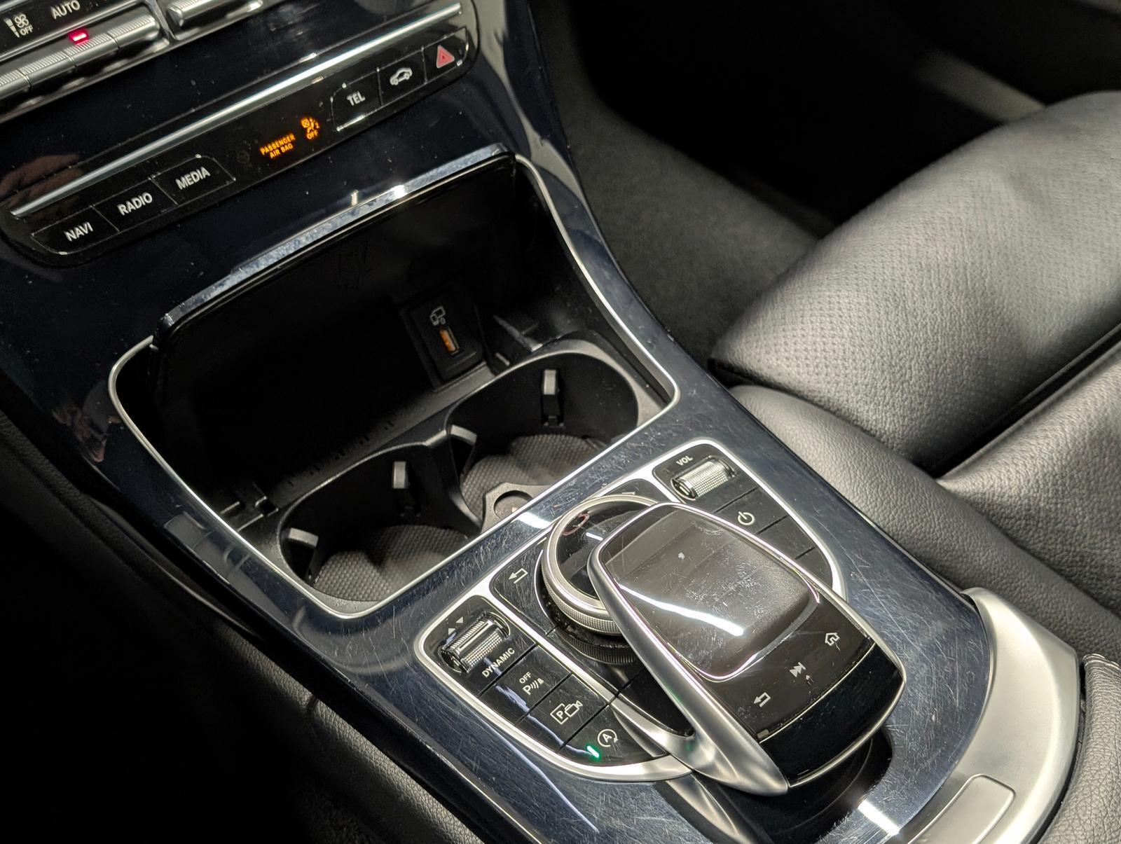 Mercedes-Benz C 200 AMG-Line MultiBeam/Navi/SHZ/Kam/Leder/ACC