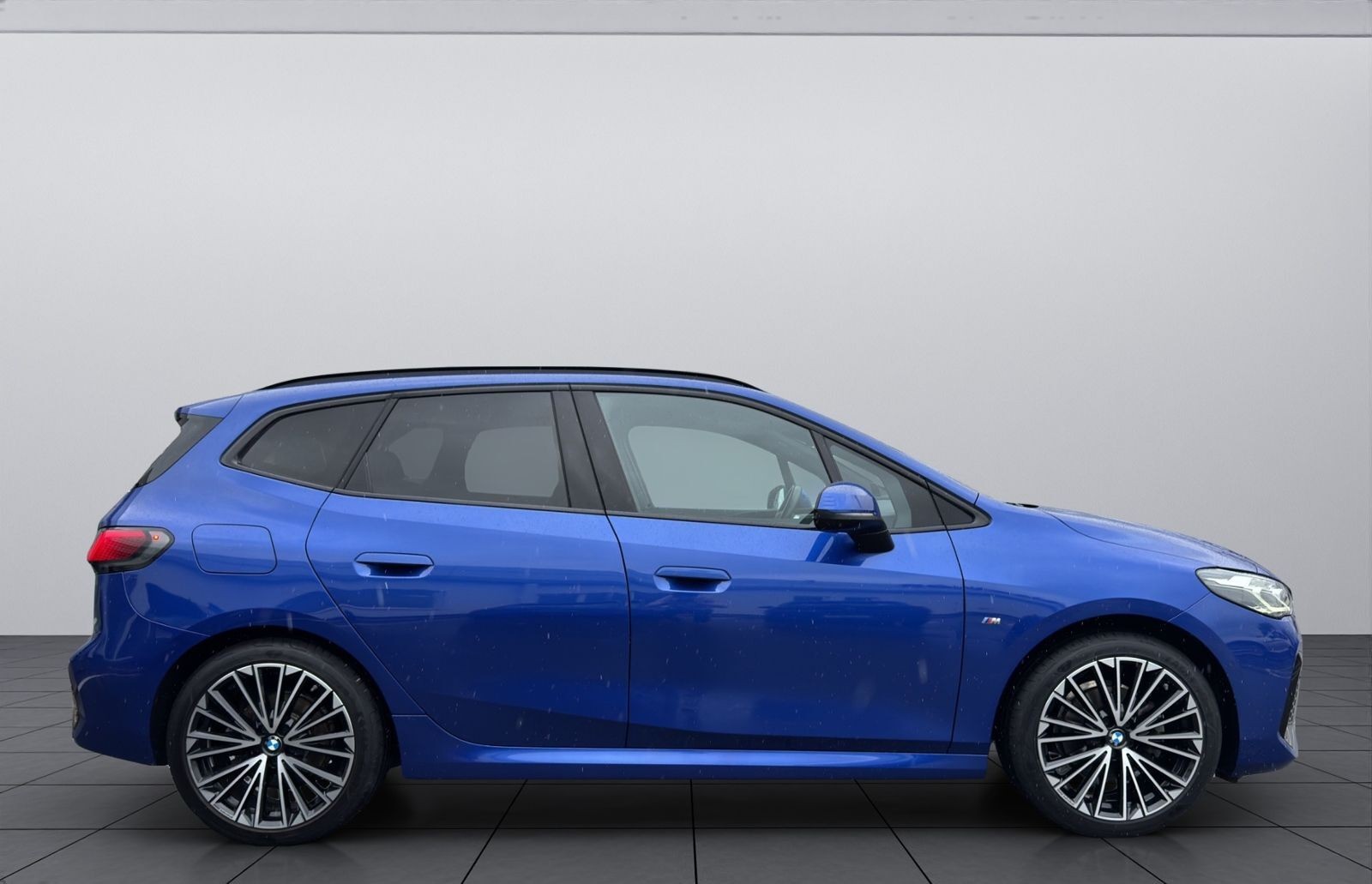 BMW 220 Active Tourer M Sport, Totwinkelass. Massage