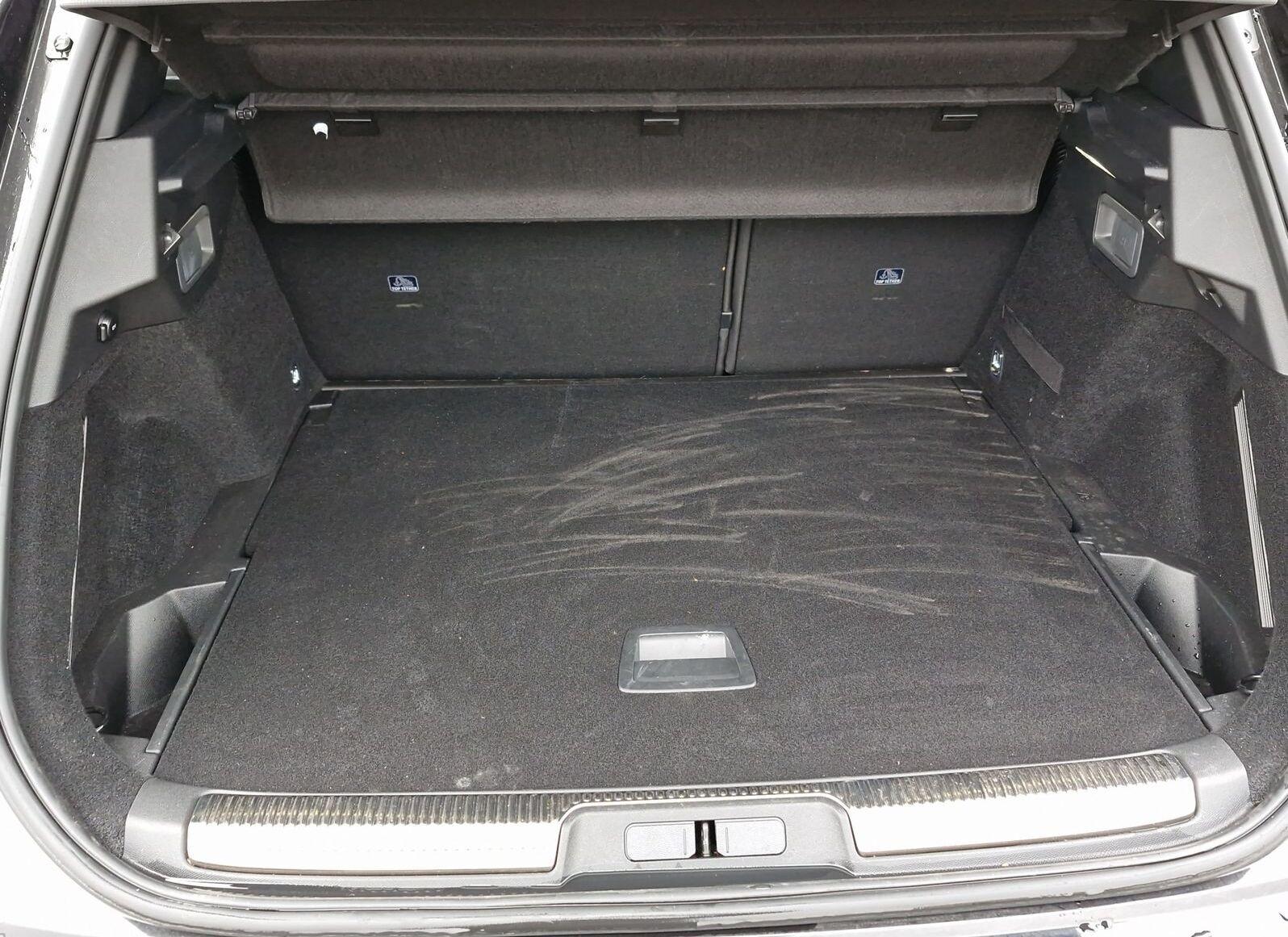 DS Automobiles DS7 Crossback PHEV 300 4x4 Performance Line+ AT