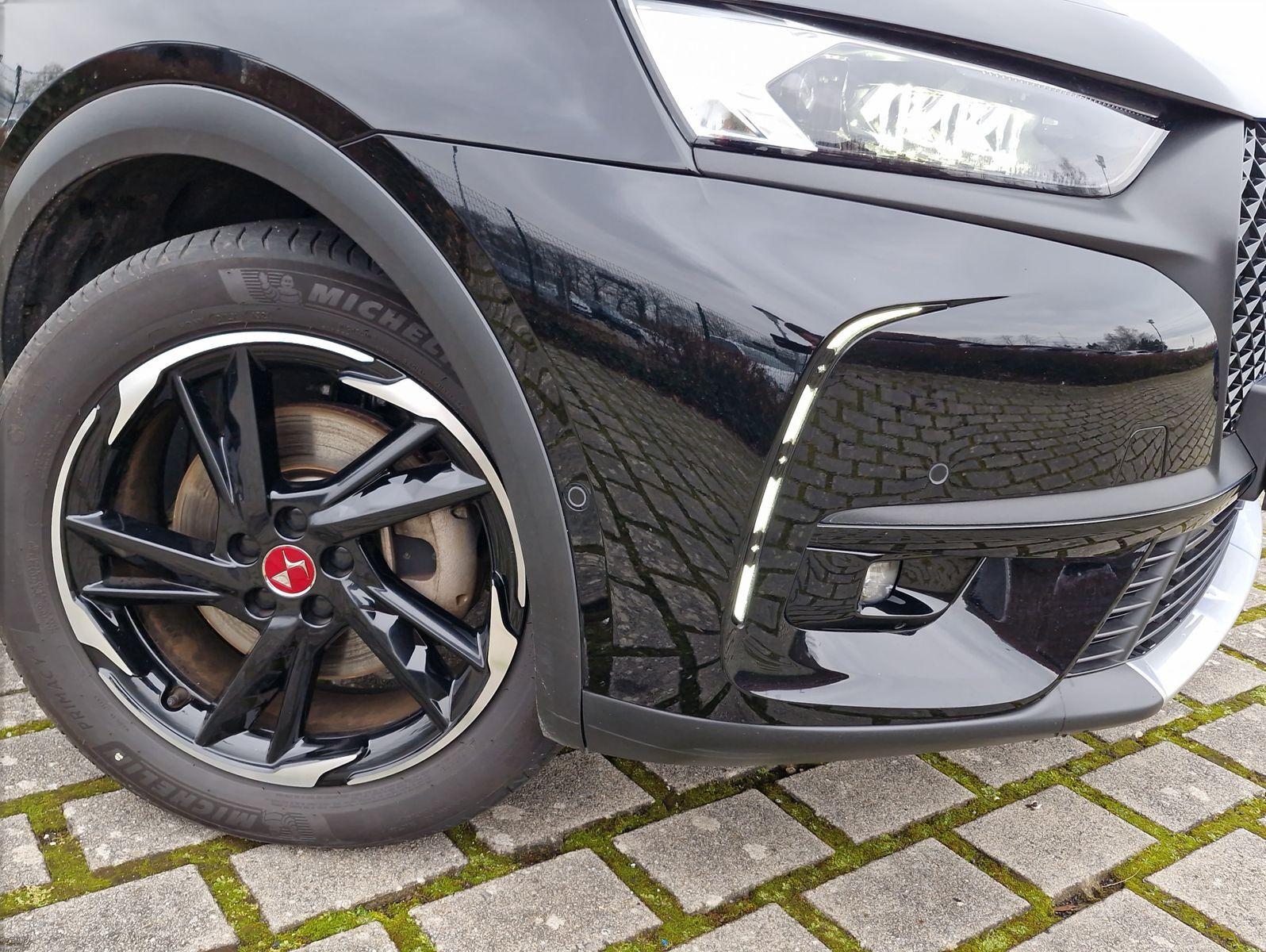 DS Automobiles DS7 Crossback PHEV 300 4x4 Performance Line+ AT