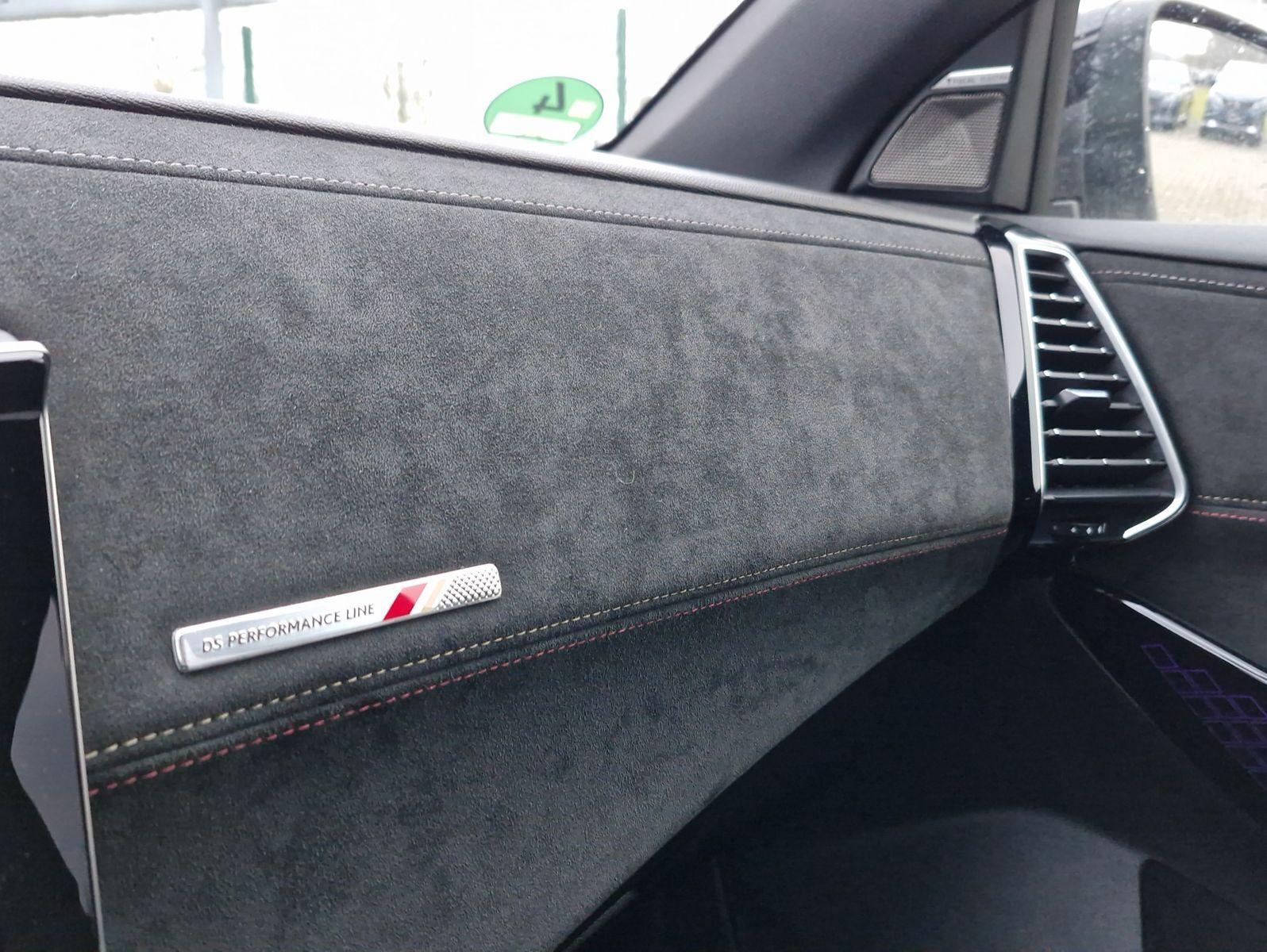 DS Automobiles DS7 Crossback PHEV 225 e-AT Performance Line LED