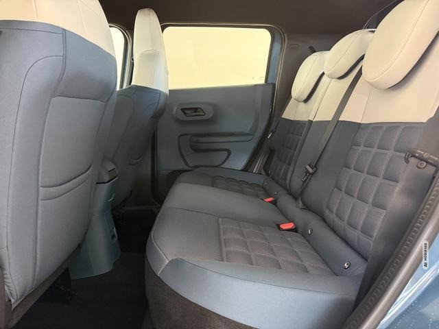 Fiat Grande Panda LA PRIMA HYBRID 1.2 eDCT 81kW (110PS) Klimaautomatik, Radio, DAB, N