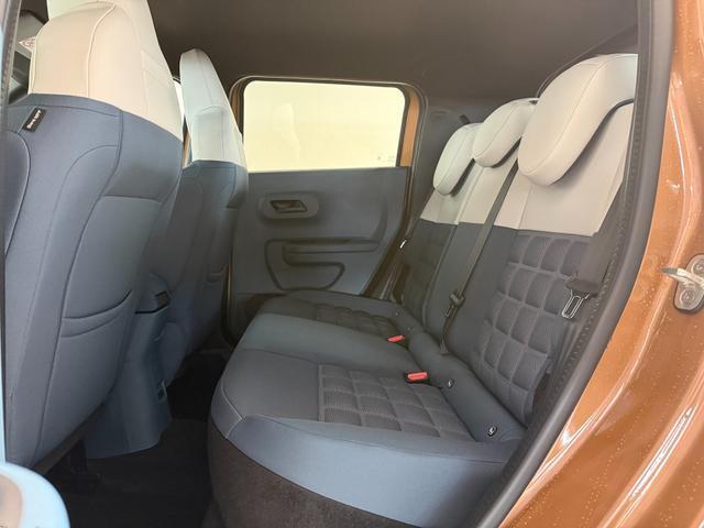 Fiat Grande Panda LA PRIMA HYBRID 1.2  5.200,00 g...