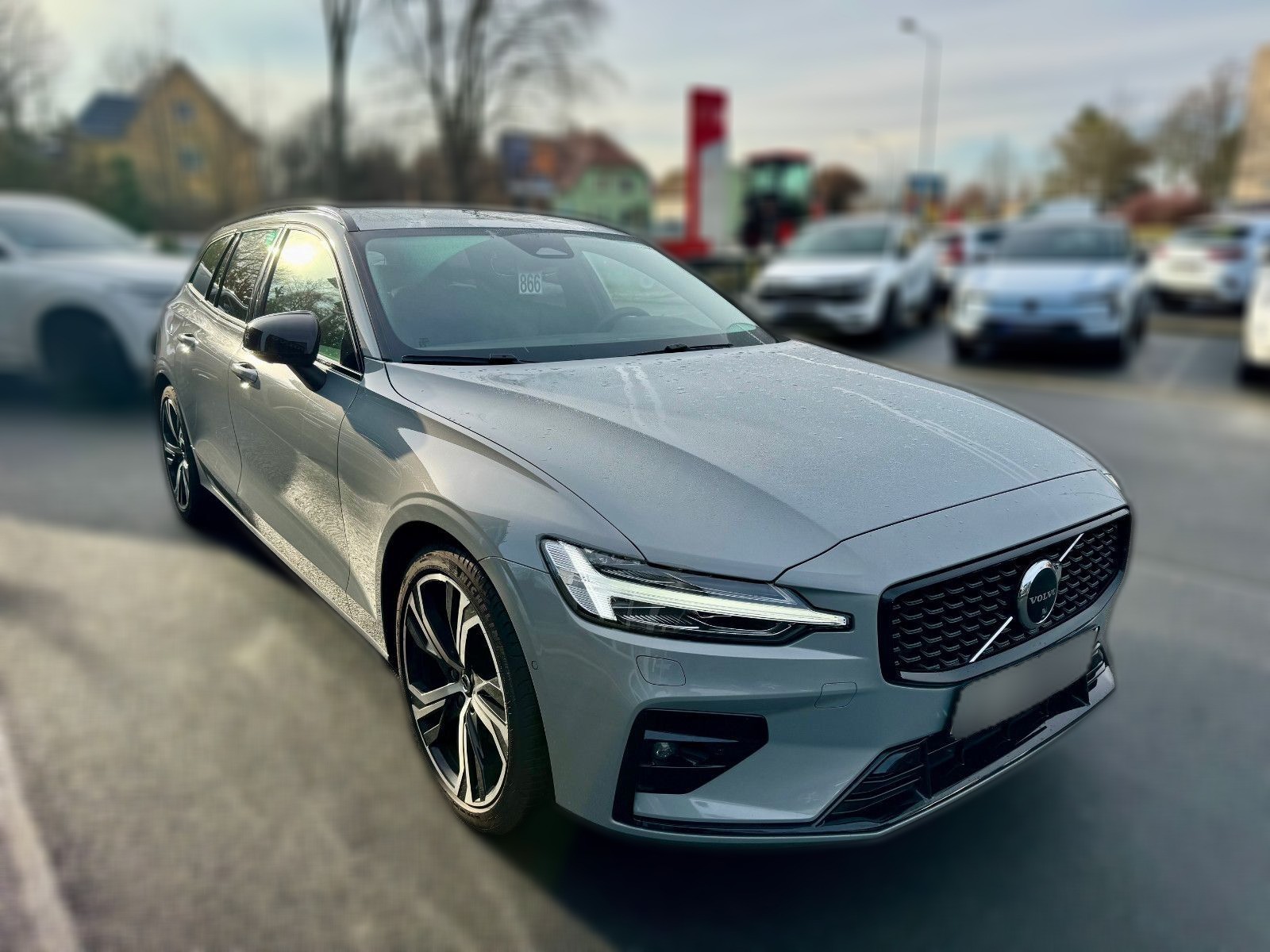 Volvo V60 B4 Kombi Plus Dark