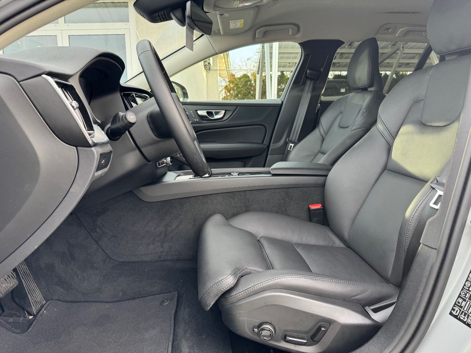Volvo V60 B4 Kombi Plus Dark