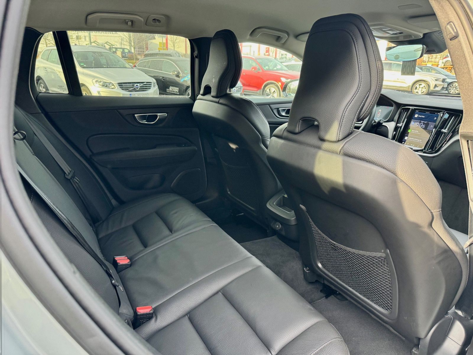 Volvo V60 B4 Kombi Plus Dark