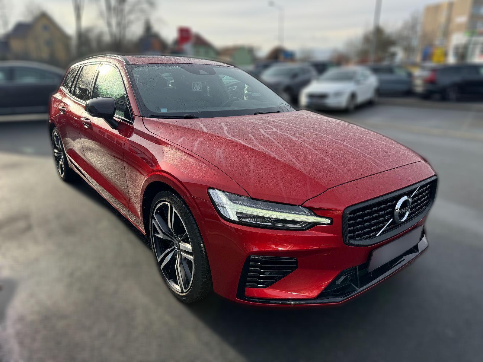 Volvo V60 T6 AWD R-Design Recharge Plug-In Hybrid