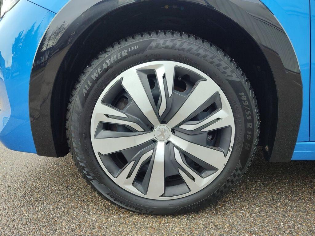 Peugeot 208 e- Active --SITZHEIZUNG+180° RÜCKFAHRKAMERA--