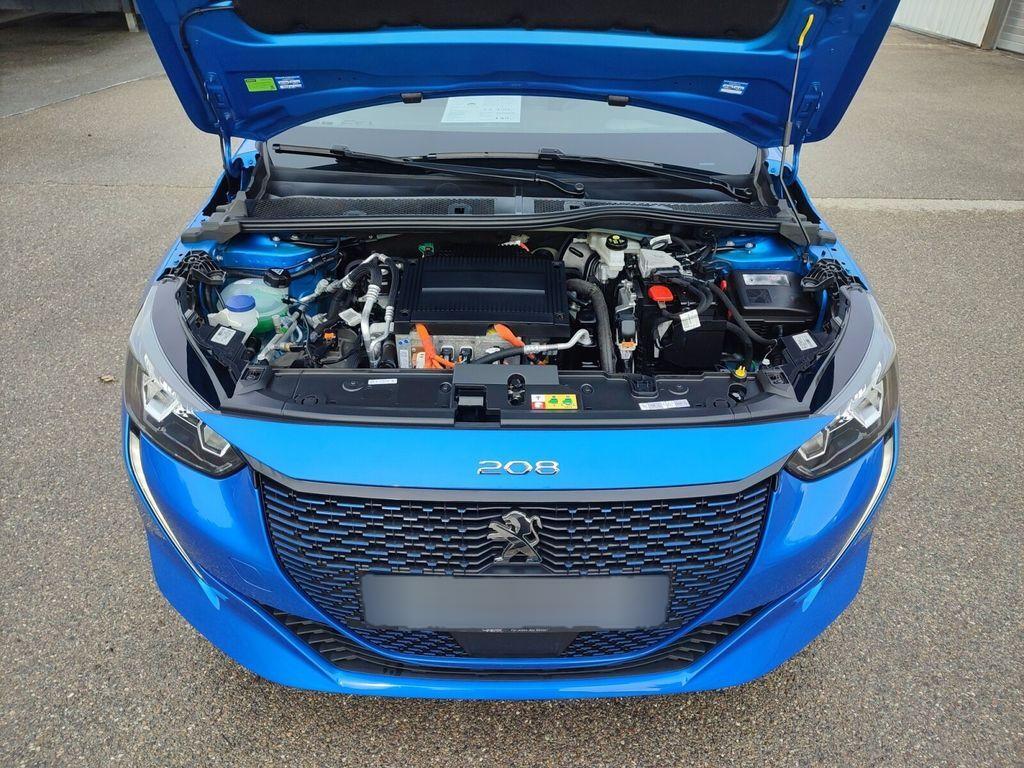 Peugeot 208 e- Active --SITZHEIZUNG+180° RÜCKFAHRKAMERA--