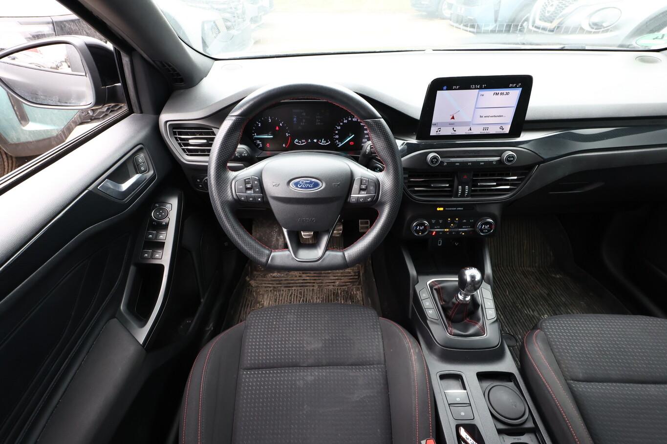 Ford Focus 2.0 EcoBlue 150 ST-Line LED eHk KeyL Kam