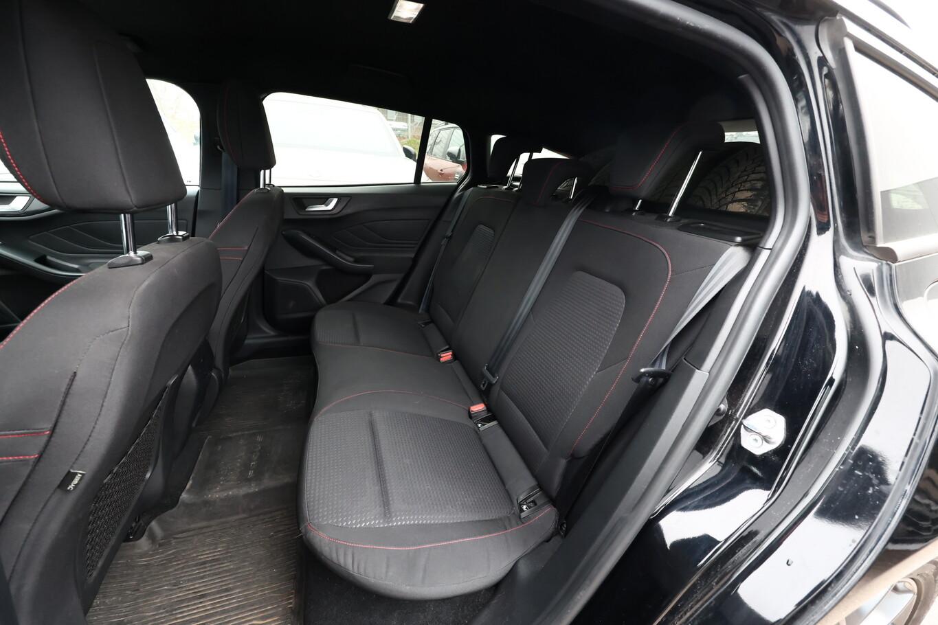 Ford Focus 2.0 EcoBlue 150 ST-Line LED eHk KeyL Kam