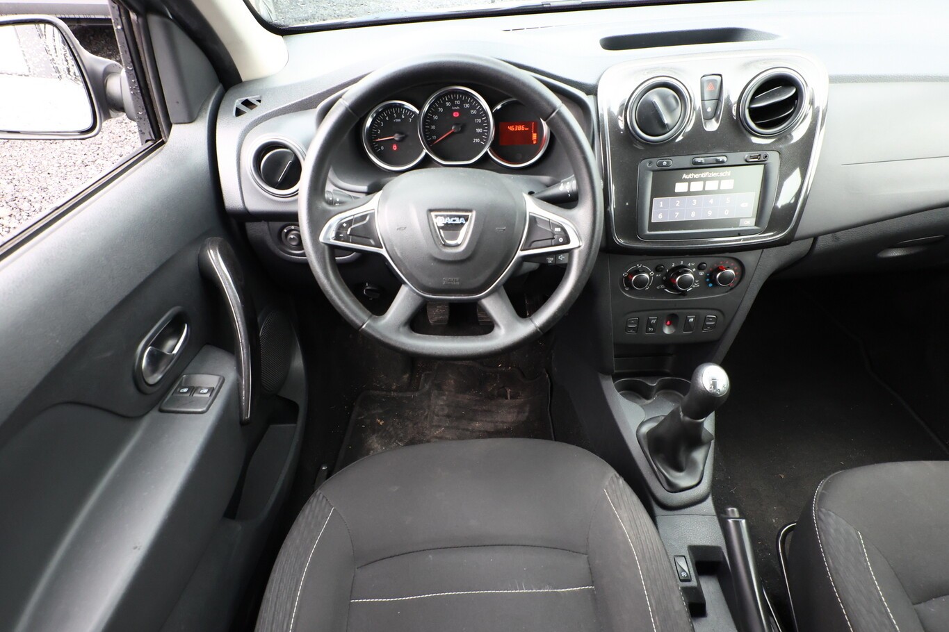 Dacia Logan II SCe 75 Comfort Nav PDC Kam Temp Klima