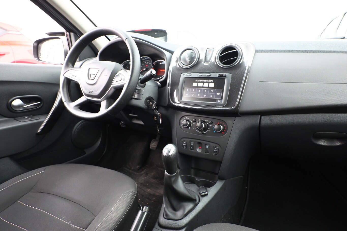 Dacia Logan II SCe 75 Comfort Nav PDC Kam Temp Klima