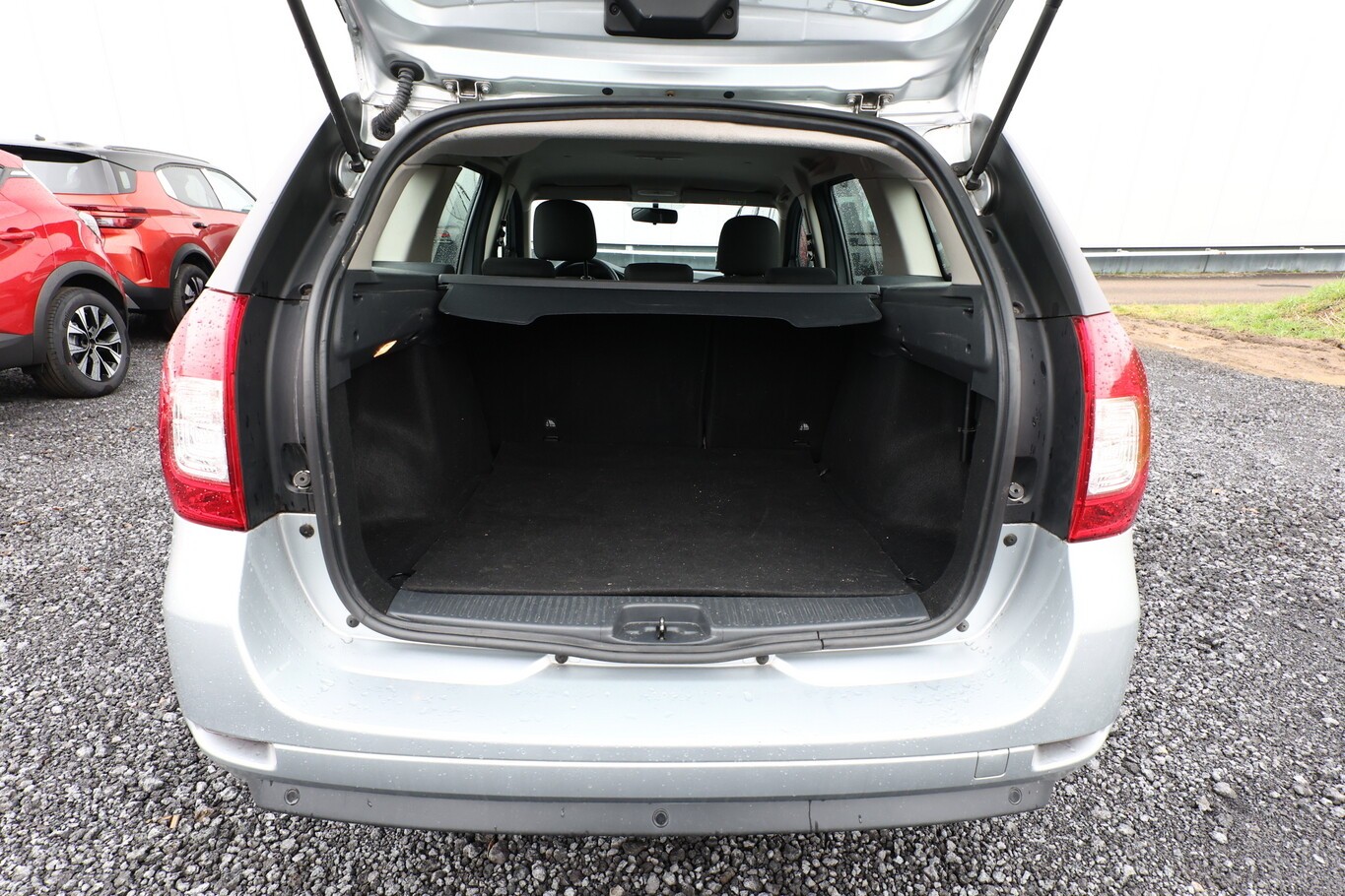 Dacia Logan II SCe 75 Comfort Nav PDC Kam Temp Klima
