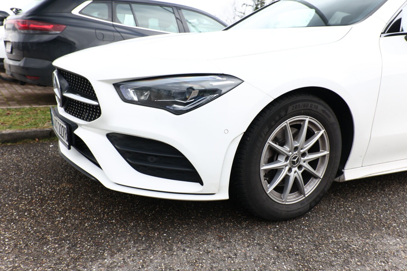 Mercedes-Benz CLA 200 d SB DCT AMG Pano NightP AHK LED Nav 18Z