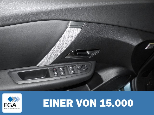 Citroën C4 Shine HUD Navi 360 Kamera LED Apple CarPlay Android Auto Mehrzonenklima DAB S