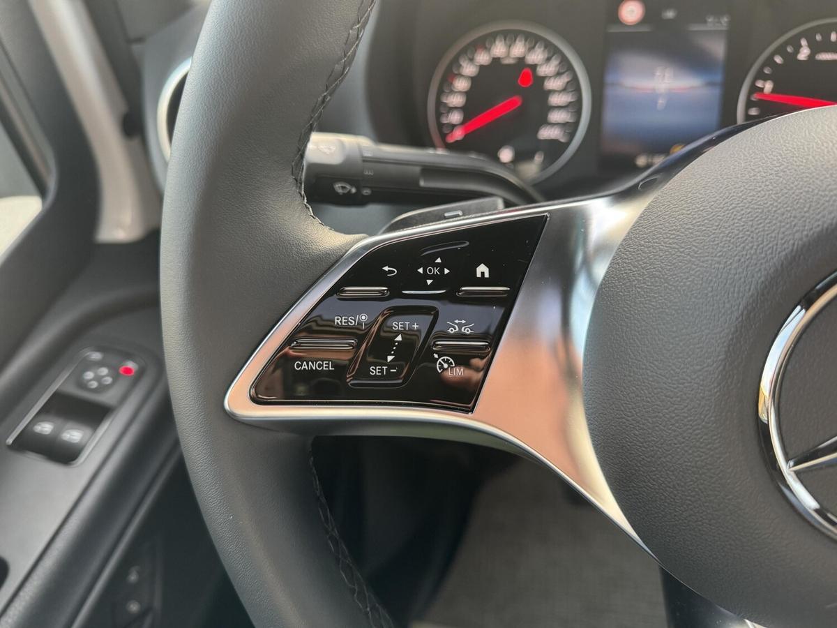 Malibu T 430 KB LE comfort Solar+ACC+LED+TV+Kaffeemaschine