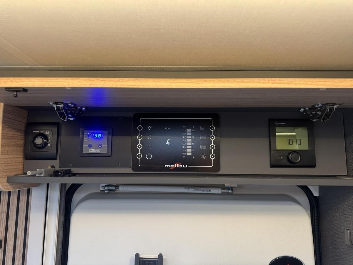 Malibu T 430 KB LE comfort Solar+ACC+LED+TV+Kaffeemaschine