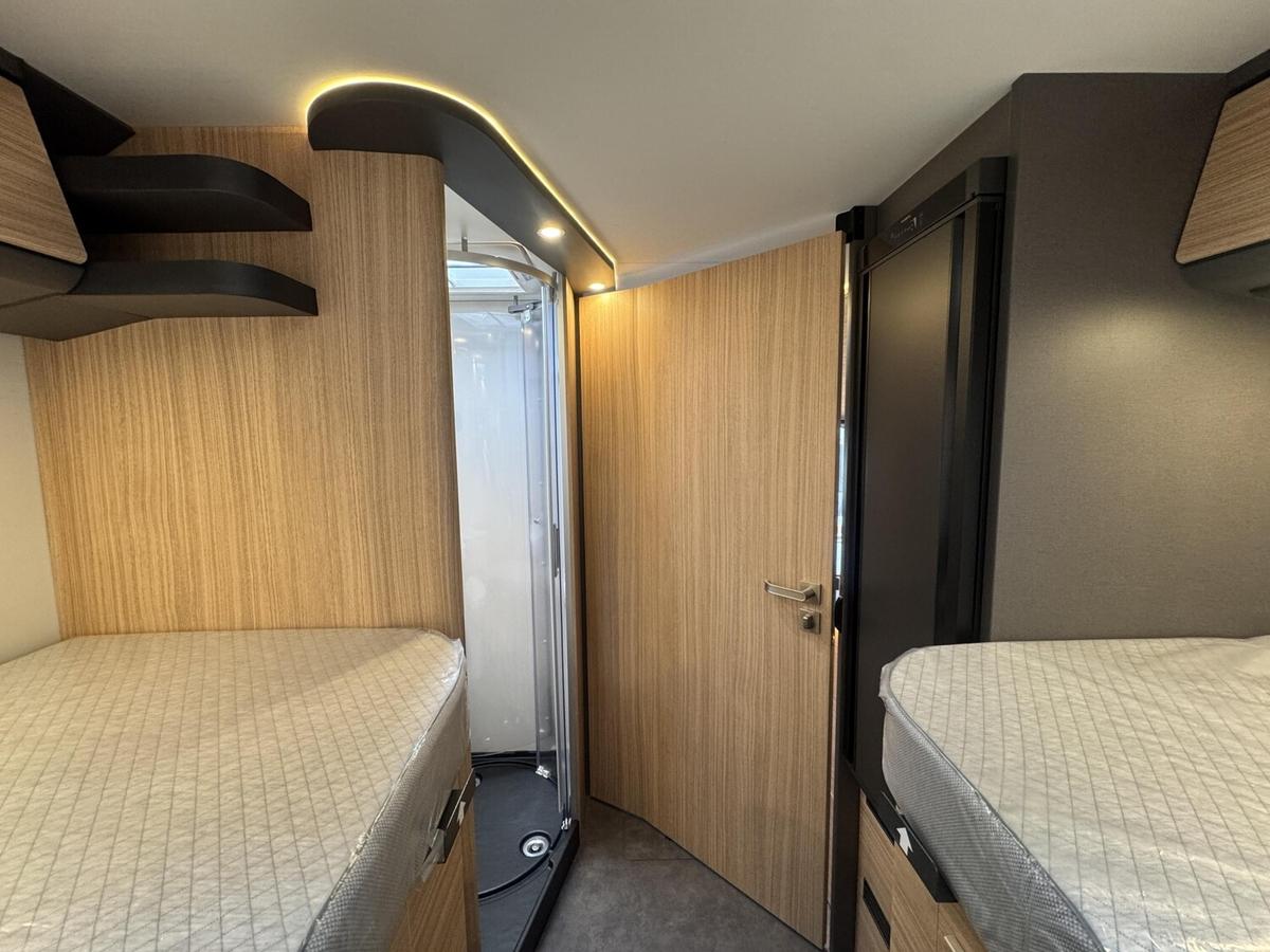 Malibu T 430 KB LE comfort Solar+ACC+TV+LED+Wechselrichter