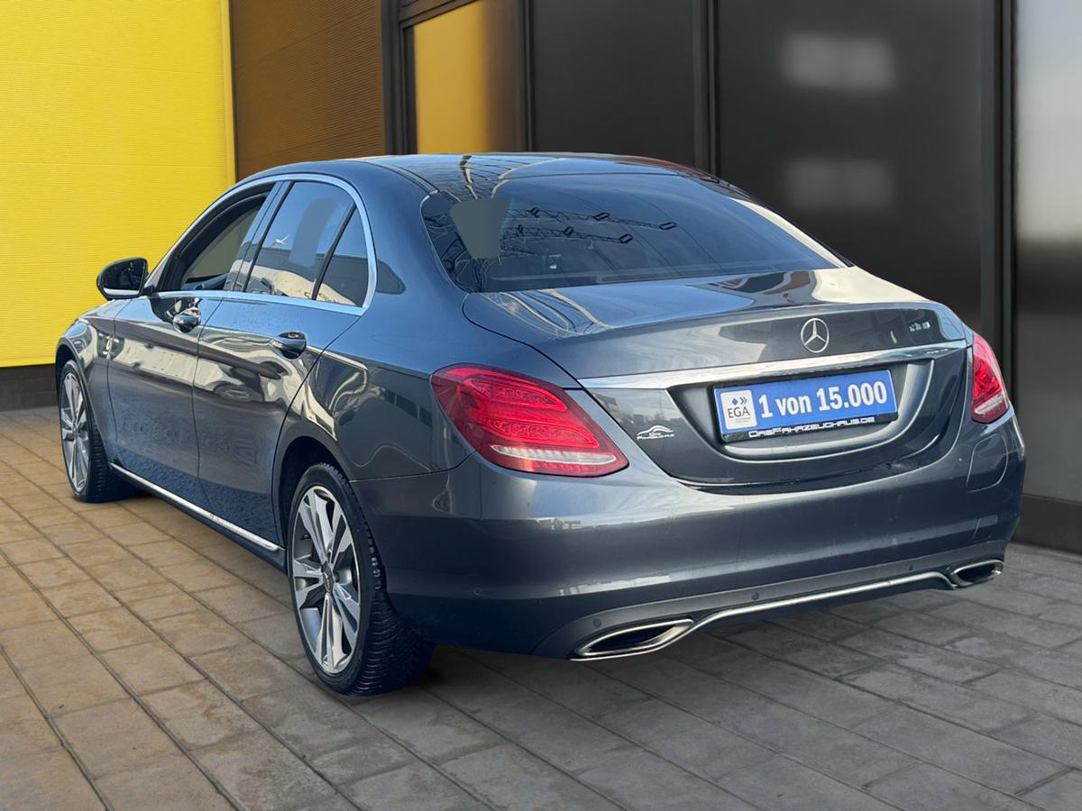 Mercedes-Benz C 350 e Avantgarde+AHK+LED+Burmester