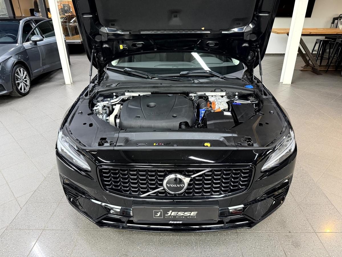 Volvo V90 T6 Recharge AWD Plus Dark LED Memory H/K R.Cam