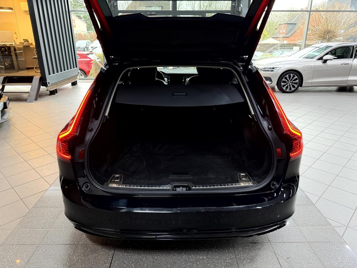 Volvo V90 T6 Recharge AWD Plus Dark LED Memory H/K R.Cam