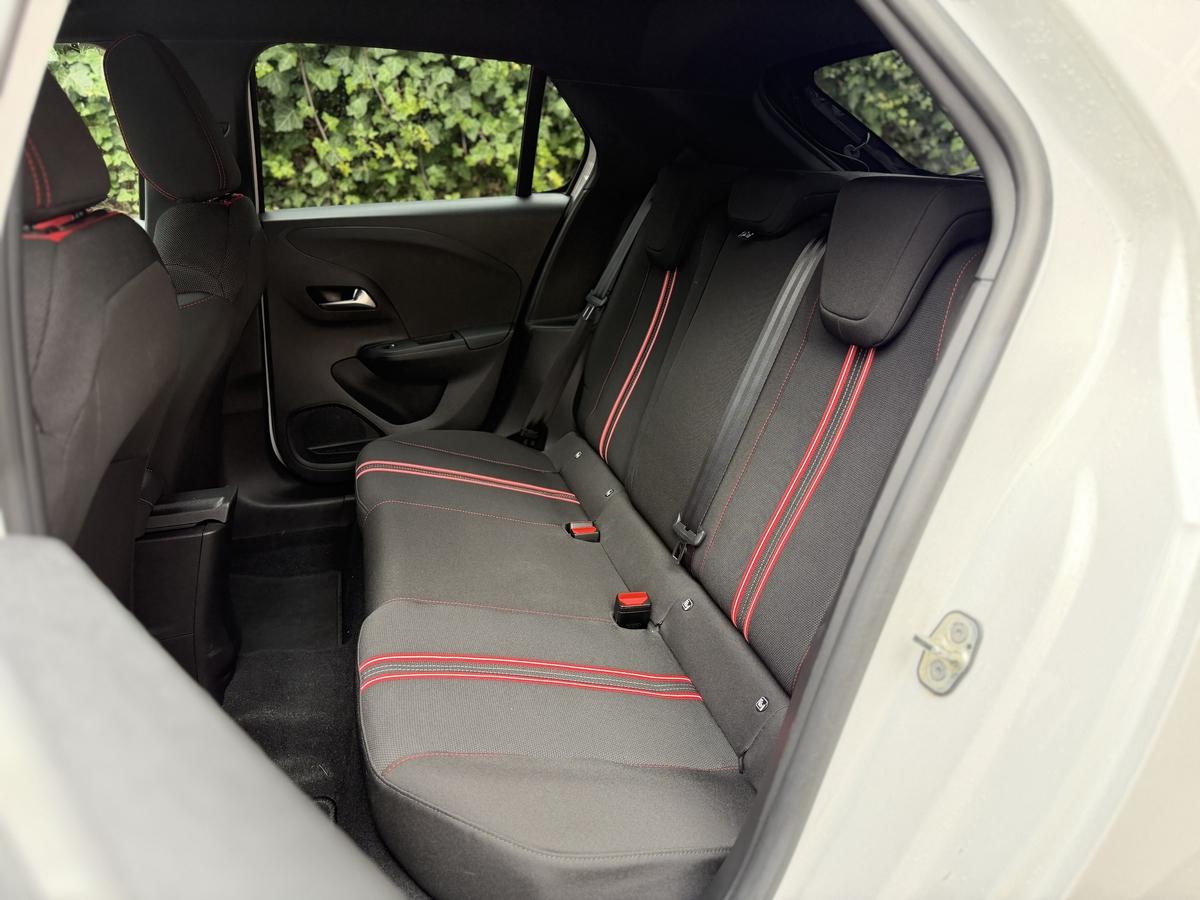 Opel Corsa F 1.2 Turbo GS Line /LED/180° KAMERA/SHZ/ACC/TEMPOMAT